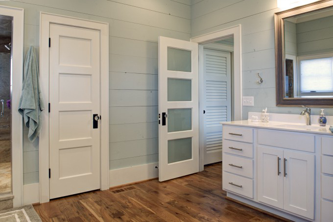 fascinating-trustile-doors-with-wooden-floor-and-white-cabinets-plus-wall-lighting-true-style-doors-doors-logo-door-stiles-interior-door-company-tru-doors-trustile-door-wood-door-680x455.jpg